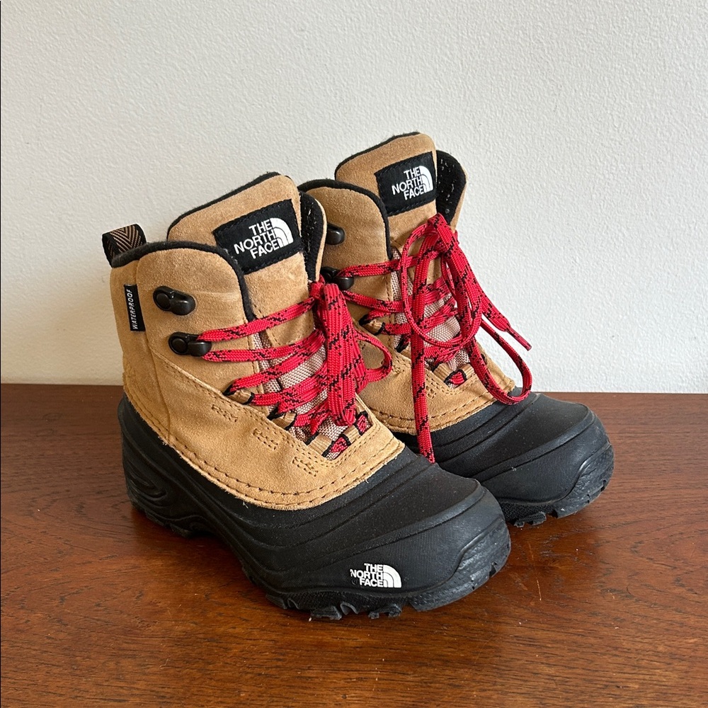 TNF Youth Chilkat V Lace Waterproof Boots
